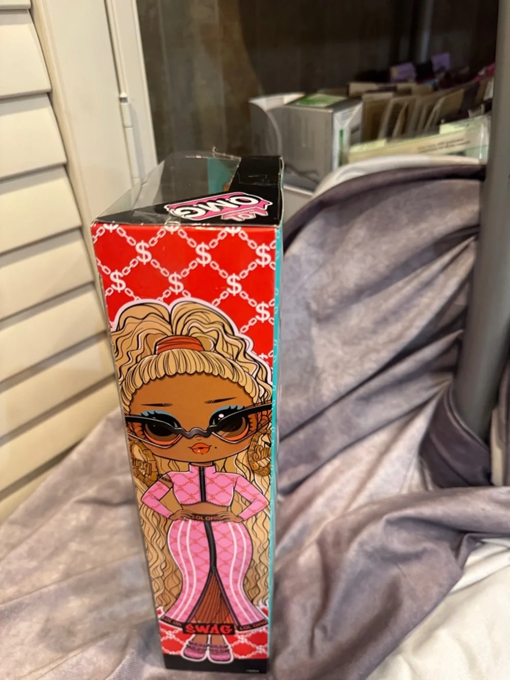 L.O.L. Surprise! Blonde Hair SWAG  Doll in Pink and‎ Gold Outfit NIB